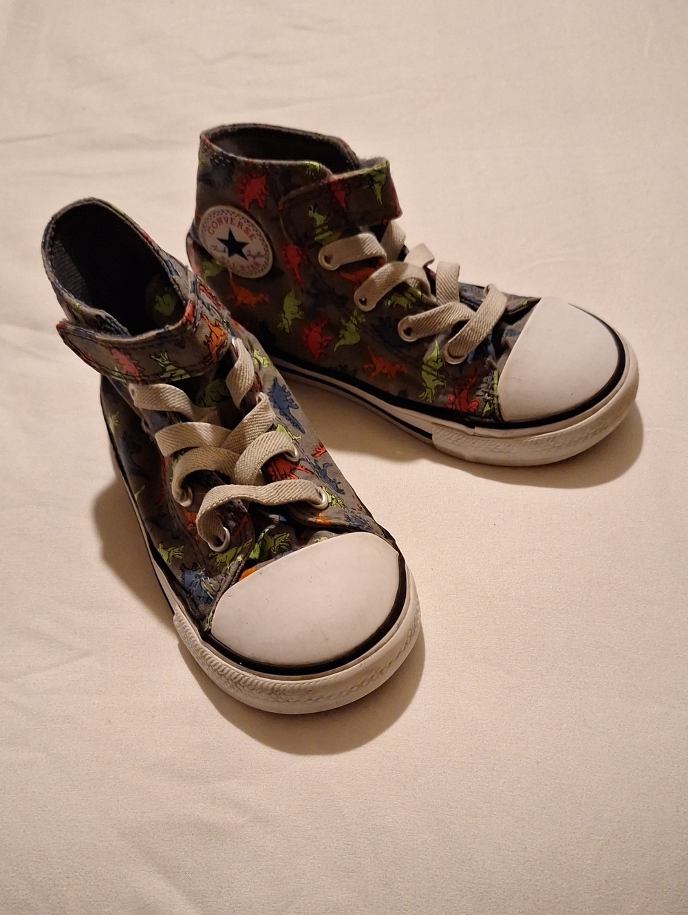 Converse Kids High-Top Sneakers with Multicolor Dino Print
